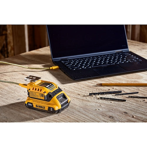 Dewalt 20V MAX*/FLEXVOLT ® 5 Amp USB Charging Kit